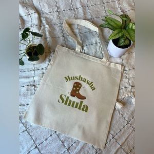 Latina Cowboy Boot Tote Bag. 16"x15" Cotton Tote Bags.